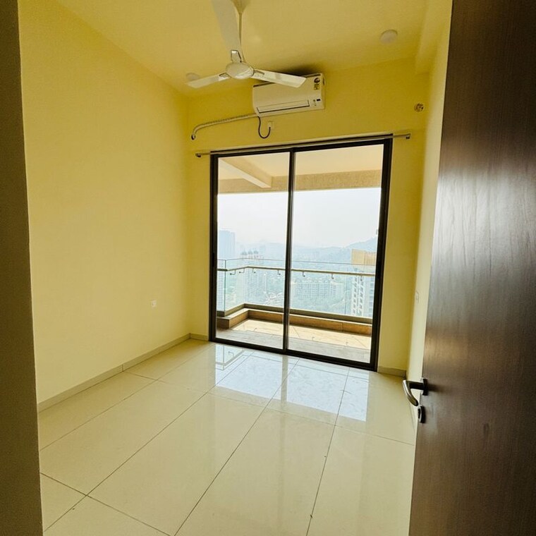 Room, prestige-siesta 2.5 Bedroom 1367 Sq.Ft. Apartment In Mulund West Mumbai 9906411