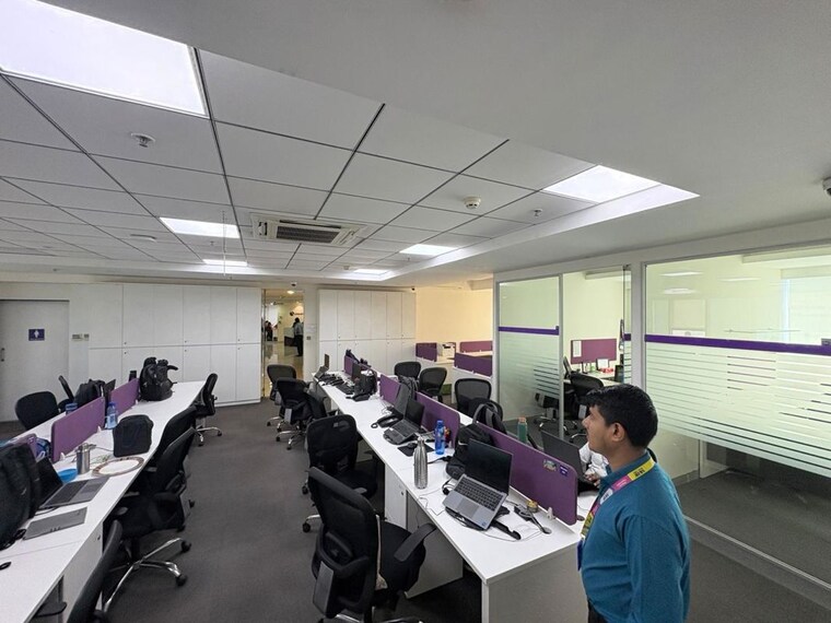 Team Area, rupa-sapphire Commercial Office Space 6600 Sq.Ft. In Vashi Sector 18 Navi Mumbai 10574350