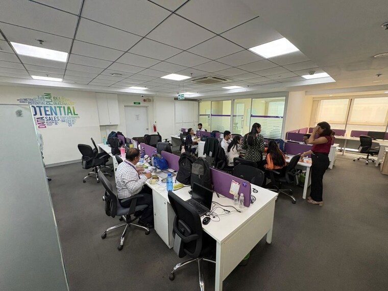 Team Area, rupa-sapphire Commercial Office Space 6600 Sq.Ft. In Vashi Sector 18 Navi Mumbai 10574350