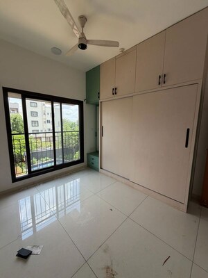 Room in 5 BHK Apartment at Sobha HRC Pristine, Jakkuru – for Rent