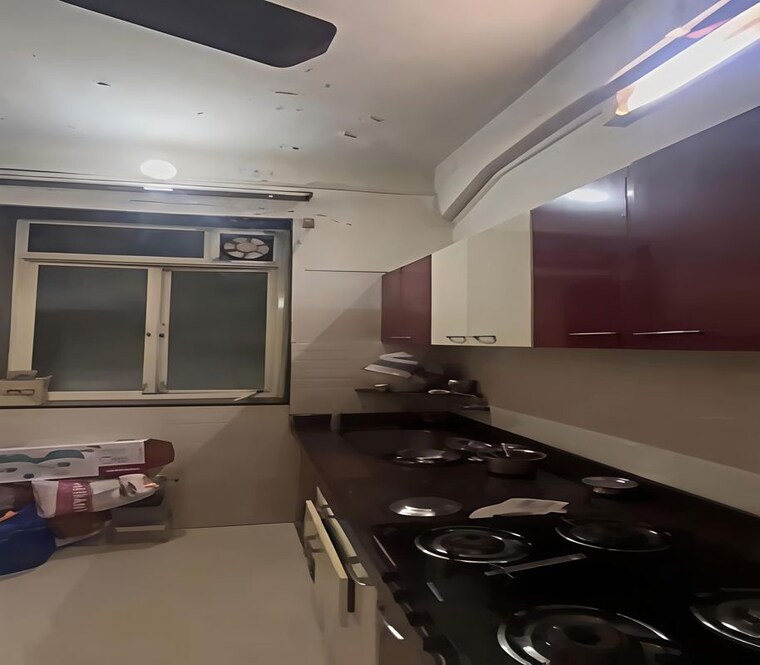 Kitchen, dadar east 2 Bedroom 800 Sq.Ft. Apartment In Dadar East Mumbai 10574443
