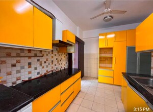 Kitchen in 4 BHK Apartment at DLF The Summit, Dlf Phase V – for Rent