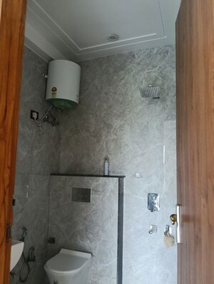 Bathroom in 2 BHK Builder Floor at Sector 15 – for Rent