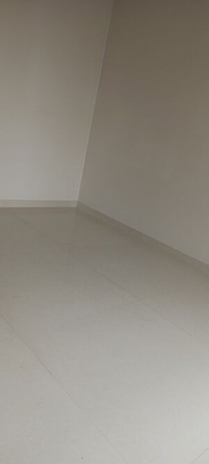 Room in 2 BHK Apartment at Shiv Sagar Estate, Worli – for Rent