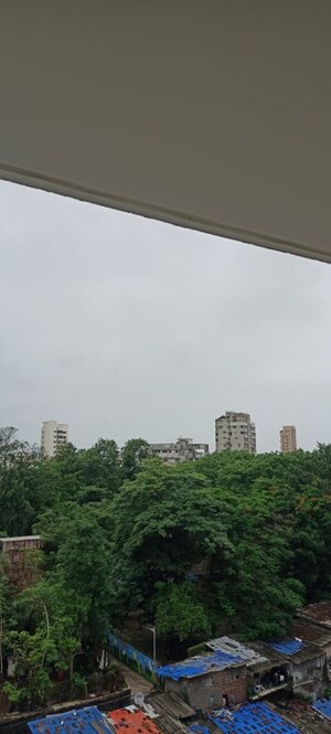 Plot Area in 2 BHK Apartment at Shiv Sagar Estate, Worli – for Rent