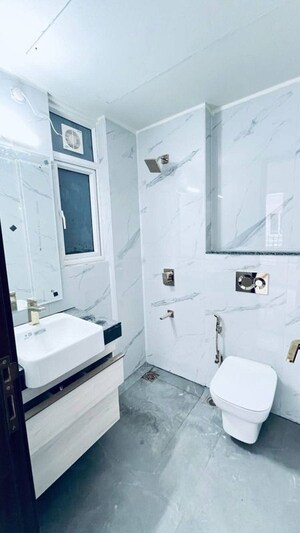 Bathroom in 3 BHK Apartment at Smart World Orchard, Sector 61 – for Rent