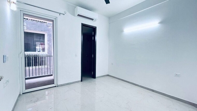Room, smart-world-orchard 3 Bedroom 1680 Sq.Ft. Apartment In Sector 61 Gurgaon 10574482