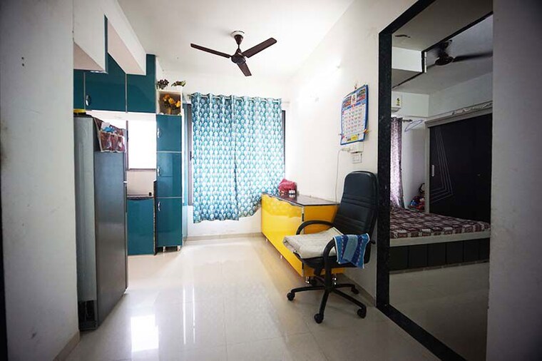 Living Room, narol 2 Bedroom 128 Sq.Yd. Apartment In Narol Ahmedabad 10574495