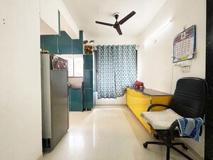 Team Area in 2 BHK Apartment at Narol – for Sale