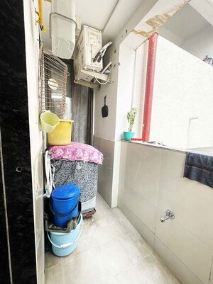 Team Area in 2 BHK Apartment at Narol – for Sale