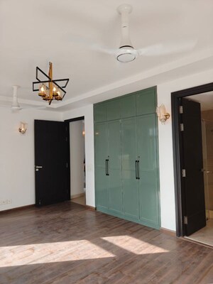 4 BHK Apartment For Sale in Ambience Caitriona, Sector 24