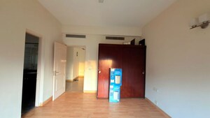 Room in 4 BHK Apartment at Ambience Caitriona, Sector 24 – for Sale