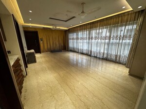 3 BHK Apartment For Rent in Santacruz West