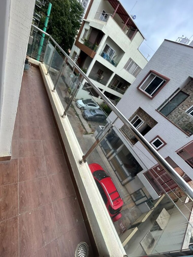 Balcony, enlite-homes 3 Bedroom 1350 Sq.Ft. Apartment In Amrutahalli Bangalore 10574503