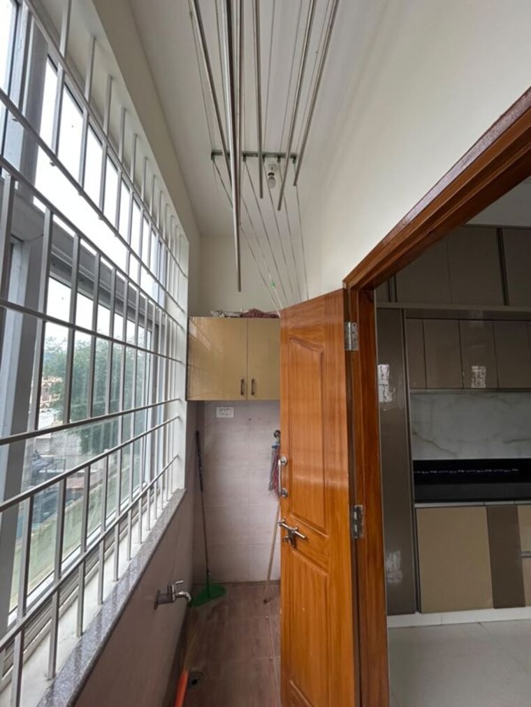 Kitchen, enlite-homes 3 Bedroom 1350 Sq.Ft. Apartment In Amrutahalli Bangalore 10574503
