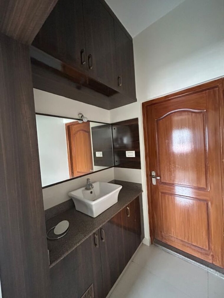 Kitchen, enlite-homes 3 Bedroom 1350 Sq.Ft. Apartment In Amrutahalli Bangalore 10574503