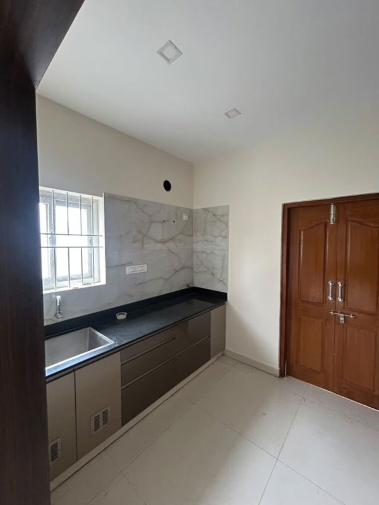 Kitchen, enlite-homes 3 Bedroom 1350 Sq.Ft. Apartment In Amrutahalli Bangalore 10574503