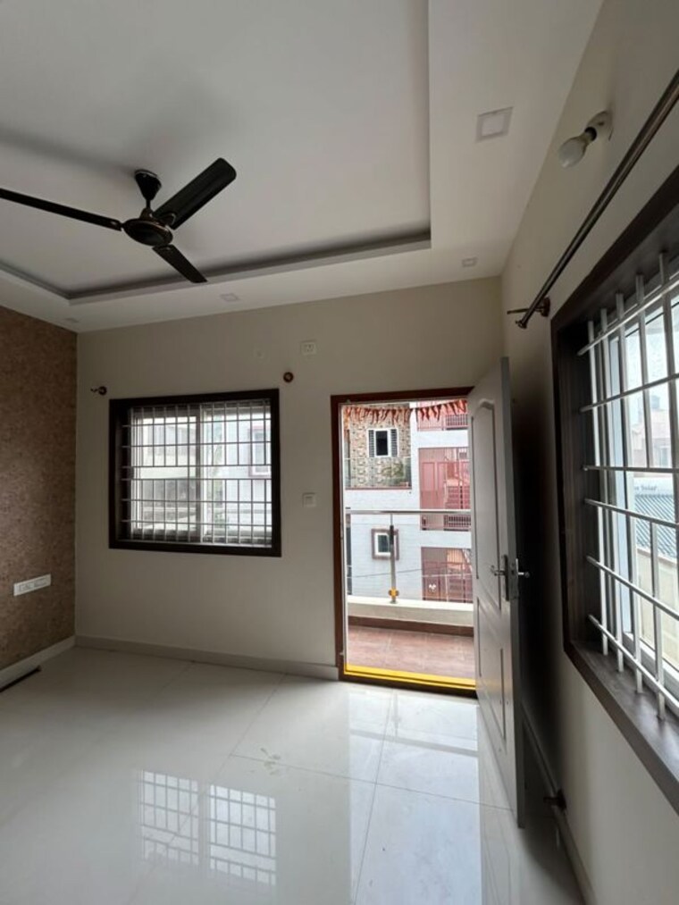 Balcony, enlite-homes 3 Bedroom 1350 Sq.Ft. Apartment In Amrutahalli Bangalore 10574503