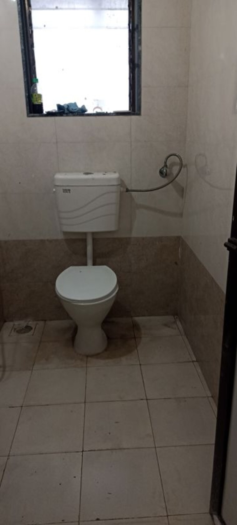 Bathroom, eon-one 2 Bedroom 850 Sq.Ft. Apartment In Prabhadevi Mumbai 10574501