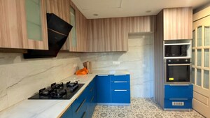 Team Area in 4 BHK Apartment at Sector 70 – for Sale