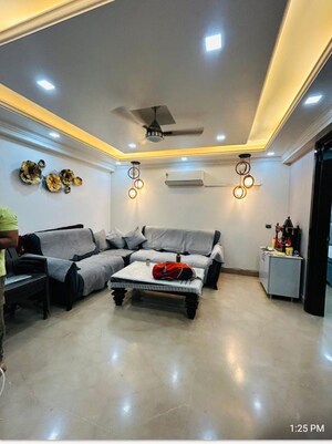 Living Room in 4 BHK Apartment at Abw La Lagune, Sector 54 – for Rent