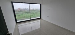3 BHK +Apartment For Rent in DLH Legacy