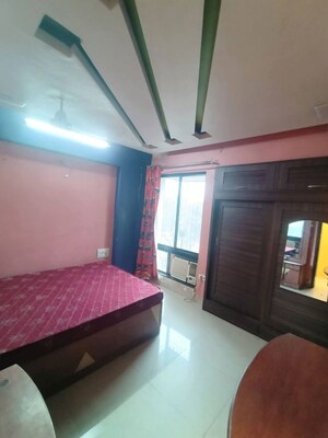 Bedroom in 2 BHK Apartment at Kalpataru The Sunrise, Kolshet Road – for Rent