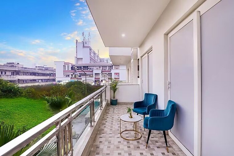 Balcony, vatika-city 1 Bedroom 540 Sq.Ft. Apartment In Sector 49 Gurgaon 10574565