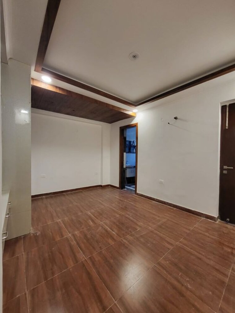 Room, green fields colony 3 Bedroom 1800 Sq.Ft. Builder Floor In Green Fields Colony Faridabad 10574584