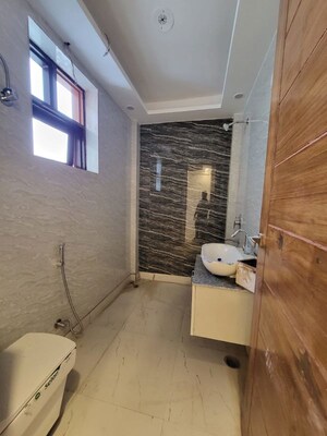 Bathroom in 3 BHK Builder Floor at Green Fields Colony – for Rent