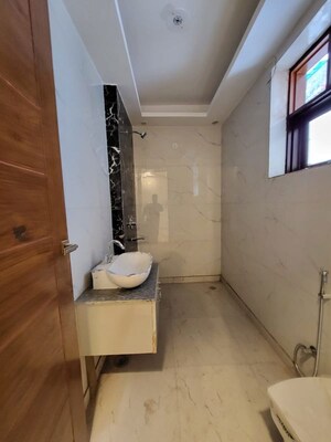 Bathroom in 3 BHK Builder Floor at Green Fields Colony – for Rent
