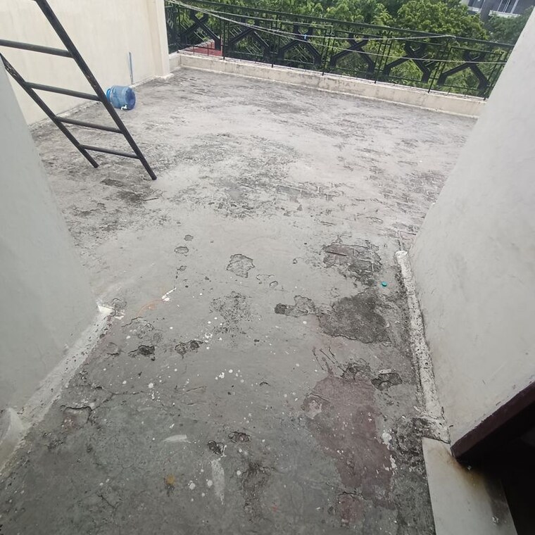 Balcony, kalkaji 1 Bedroom 500 Sq.Ft. Builder Floor In Kalkaji Delhi 10574555