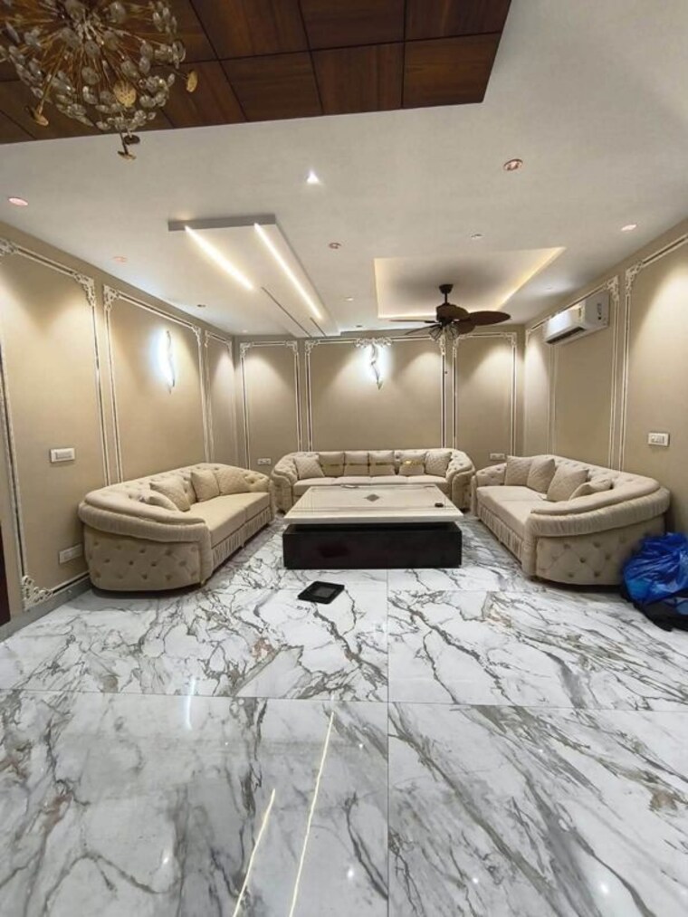 Living Room, emaar-mgf-emerald-hills 5 Bedroom 4500 Sq.Ft. Apartment In Sector 65 Gurgaon 10574585