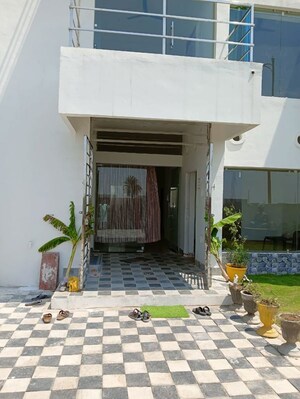 5 BHK Independent House For Rent in Kamal Vihar