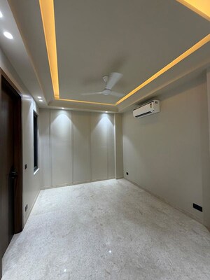 4 BHK Builder Floor For Rent in Naraina