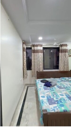 Bedroom in 2 BHK Apartment at Chembur – for Rent