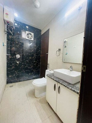 Bathroom in 4 BHK Builder Floor at Parklands, Sector 85 – for Rent