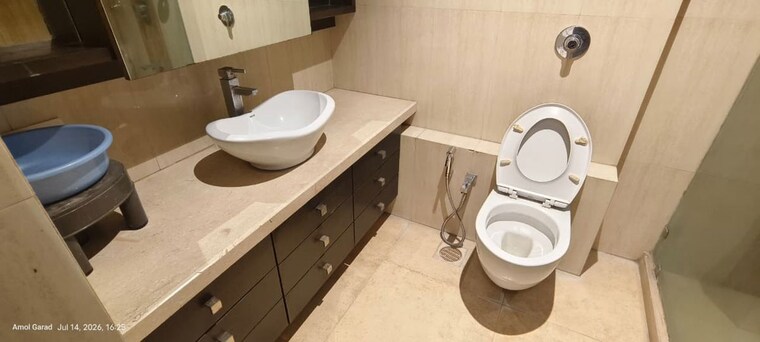 Bathroom, supreme-pallacio 3.5 Bedroom 2334 Sq.Ft. Apartment In Baner Pune 10574628