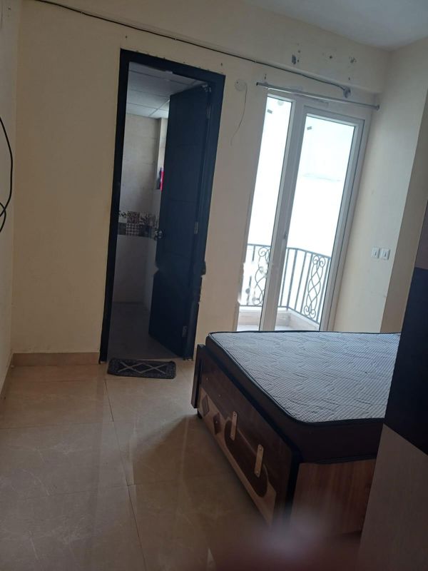 2 BHK 1600 Sq.Ft. Apartment in Pyramid Midtown
