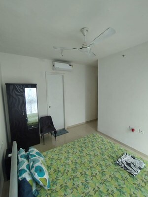 Bedroom in 2 BHK Apartment at Runwal Bliss, Kanjurmarg East – for Rent