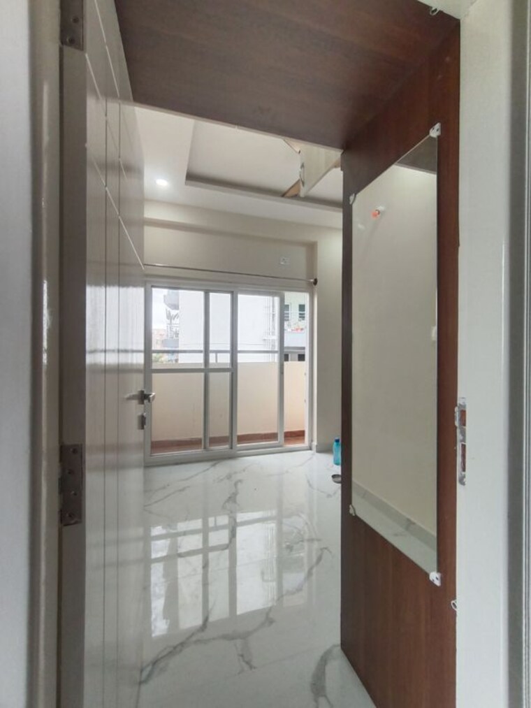 Kitchen, reliable layout 1 Bedroom 550 Sq.Ft. Builder Floor In Reliable Layout Bangalore 10574672