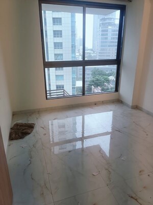 Room in 2 BHK Apartment at Aristo 1515 Moneco, Prabhadevi – for Rent