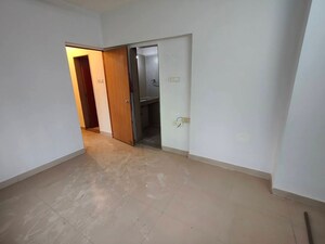 Room in 2 BHK Apartment at Puranik City, Kasarvadavali – for Rent