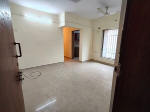 Room in 2 BHK Apartment at Puranik City, Kasarvadavali – for Rent