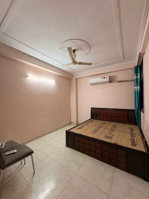 Bedroom in 1 BHK Builder Floor at Chattarpur – for Rent