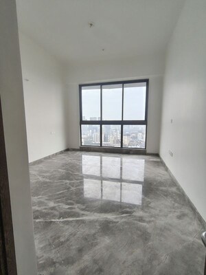 Room in 3.5 BHK Apartment at Prestige Jasdan Classic, Mahalaxmi – for Rent