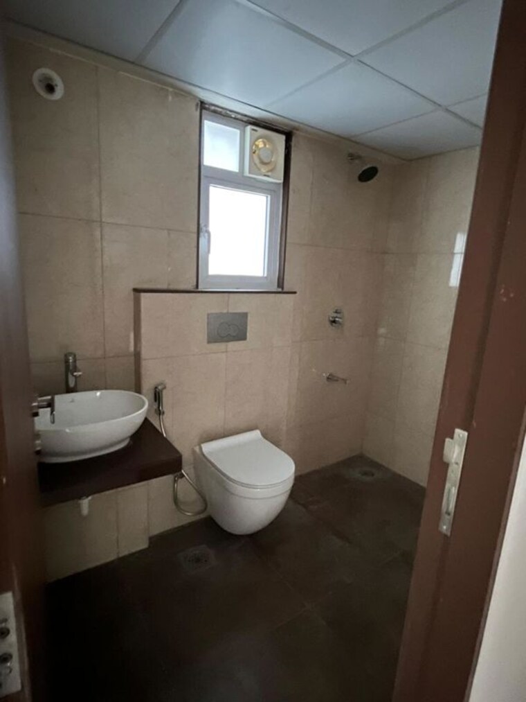 Bathroom, geras-world-of-joy-s 2 Bedroom 879 Sq.Ft. Apartment In Kharadi Pune 10574733