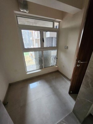 Room in 2 BHK Apartment at LnT Elixir Reserve, Powai – for Sale