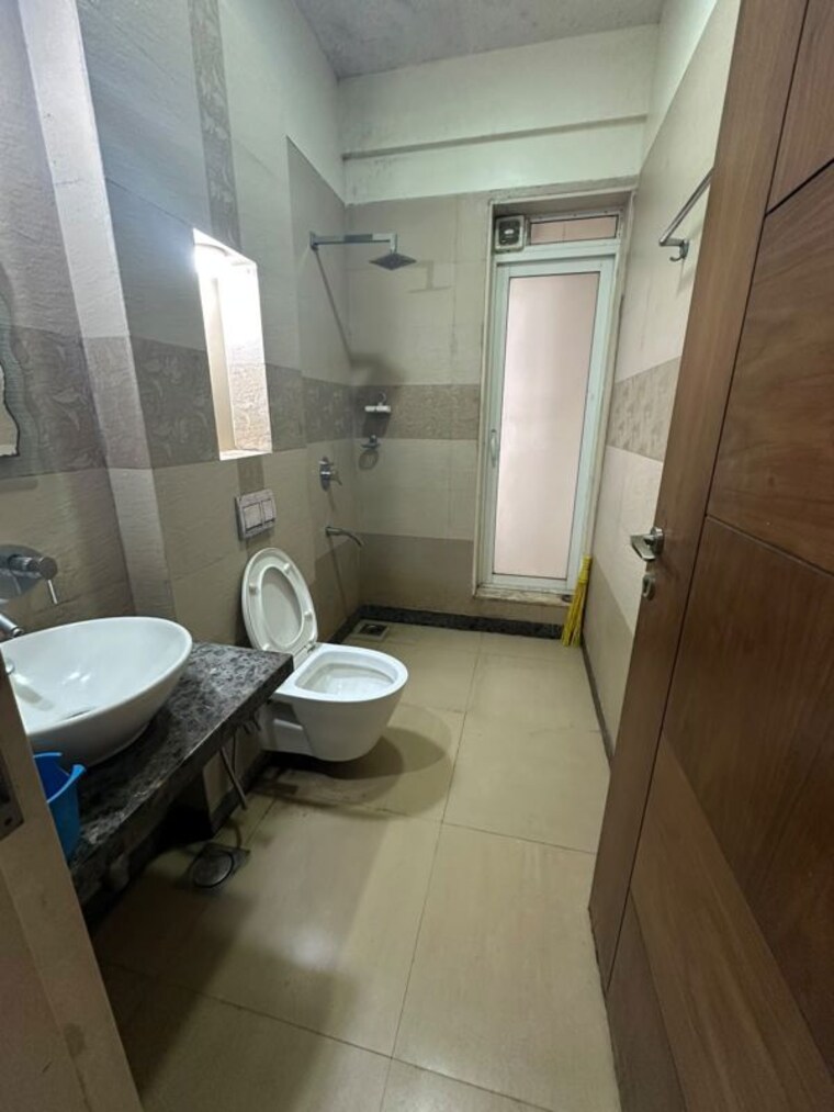 Bathroom, diamond-garden 2 Bedroom 780 Sq.Ft. Apartment In Chembur Mumbai 10574805