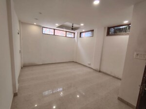 Room in 2 BHK Builder Floor at Malviya Nagar – for Rent